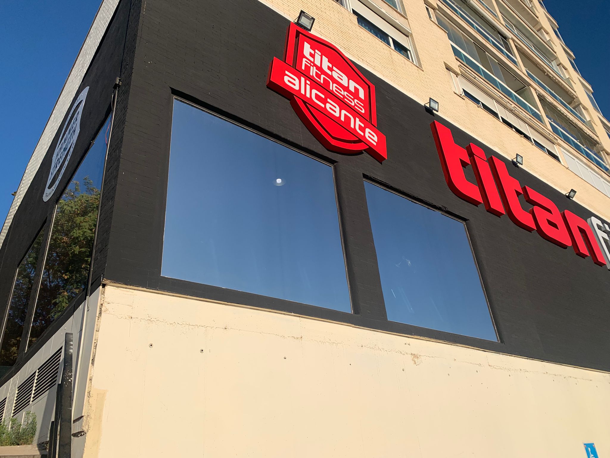 Servicio de limpieza de cristales 1